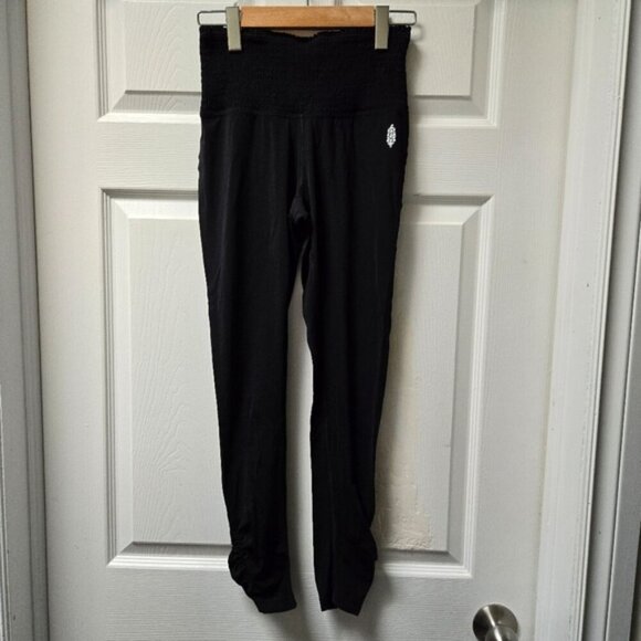 Free People Movement FP Black Ruched Waist Leggings - Picture 2 of 8